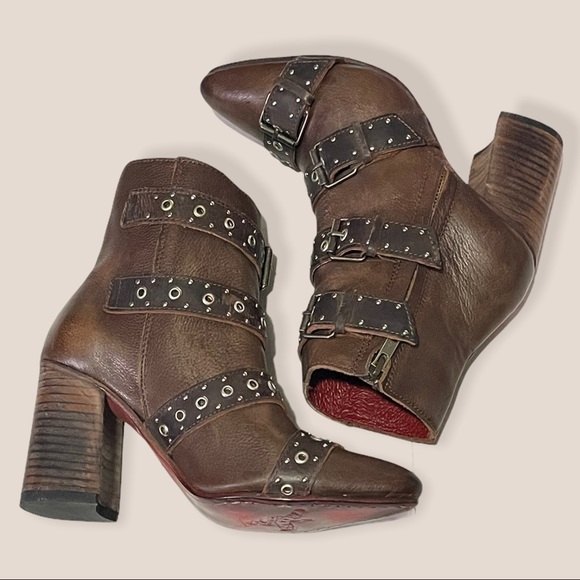 New! FREEBIRD “JOUST” Brown Leather Bootie - Picture 5 of 13